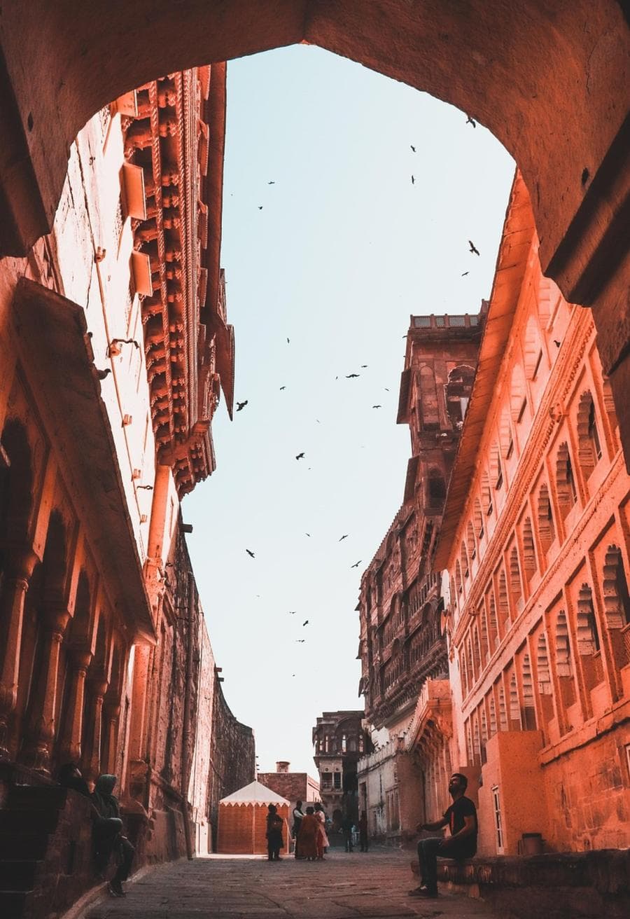 Old lane of Jodhpur where you see the uniquely designed windows